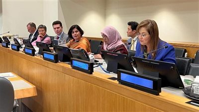 وزيرة التخطيط تشارك بجلسة 