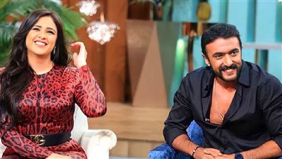 هل عاد لياسمين عبد العزيز؟.. تصرف مفاجئ من أحمد العوضي