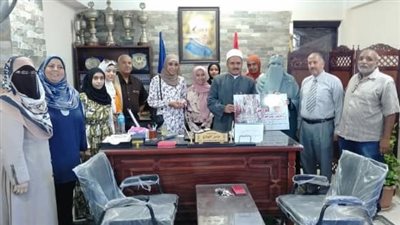 أزهر السويس يستقبل فريق برنامج التدريب الصيفي للغة الإنجليزية