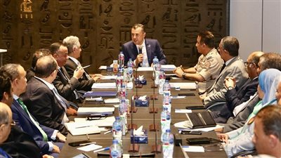  وزير السياحة والآثار يترأس اجتماع مجلس إدارة هيئة المتحف المصري الكبير