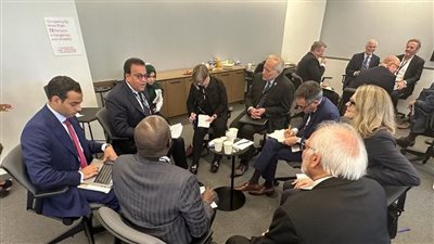 وزير الصحة يشارك في اجتماع مبادرة منتدى الاقتصاد العالمي لدعم التصنيع المحلي 