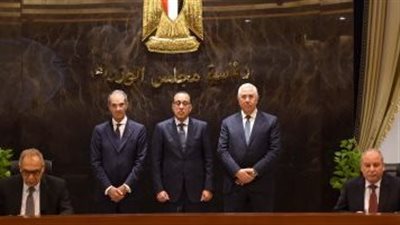 مدبولى يشهد توقيع عقد إنشاء مصنع إطارات باقتصادية قناة السويس بمليار يورو