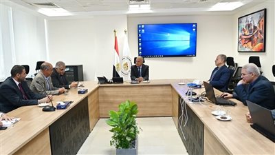  الدكتور سويلم يتابع أعمال تقييم المنشآت المائية والكبارى الواقعة على الترع والمصارف