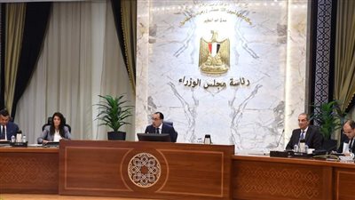 رئيس الوزراء يترأس اجتماع مجلس إدارة جهاز تنمية المشروعات المتوسطة والصغيرة 