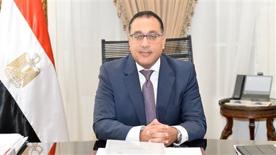 رئيس الوزراء يهنئ الرئيس السيسي بمناسبة ذكرى المولد النبوي الشريف