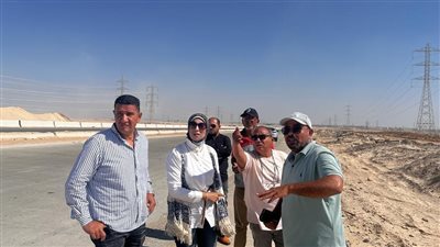 رئيس مدينة السويس الجديدة تتفقد أعمال إحلال جزء من خط المياه المغذي لـ 