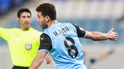 الدوري القطري..حمدي فتحي ينافس على جائزتي أفضل لاعب وأجمل هدف