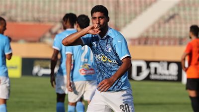 الفوز الأول.. بيراميدز يعمق جراح البنك الأهلي بهدف إبراهيم عادل