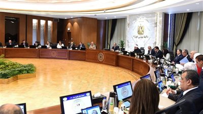 مدبولي يؤكد اهتمام القيادة السياسية بملفات التعليم والثقافة 