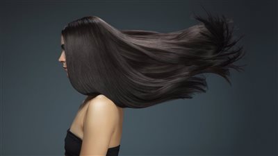 لشعر صحي كالملكات.. فوائد ماء القرنفل