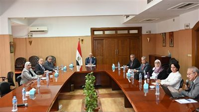 الدكتور سويلم يتابع إجراءات تفعيل منظومة شبكة الرصد البيئى