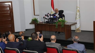 وزير التربية والتعليم يعقد مؤتمرا صحفيا لاستعراض استعدادات العام الدراسى الجديد 