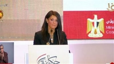 رانيا المشاط: برنامج فرصة بالتعاون مع البنك الدولي يوفر فرص عمل للأسر الأكثر احتياجا