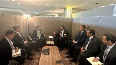 وزير الصحة يعقد اجتماعا مع نظيره السنغافوري لبحث زيادة أوجه التعاون بين البلدين في القطاع الصحي