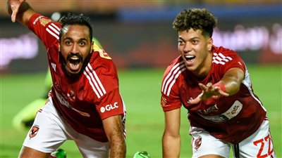 بمشاركة إمام عاشور.. لاعبو الأهلي يخضعون لجلسة تصوير استعدادا لإعلان جديد