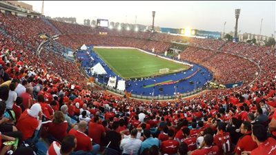 الدوري الإفريقي.. كاف يطلب السعة الكاملة لاستاد القاهرة في كل مباريات الأهلي