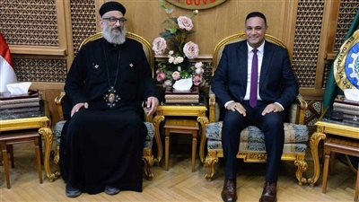 محافظ الدقهلية يستقبل راعي كنيسة العذراء مريم لتقديم التهنئة بمناسبة المولد النبوي الشريف