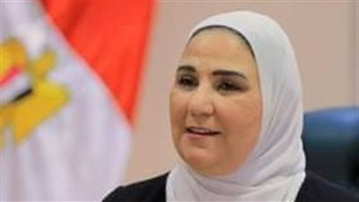 وزيرة التضامن الاجتماعي توجه فريق التدخل السريع بالوزارة بسرعة إنقاذ ٤ مواطنين بلا مأوى بمحافظات مختلفة