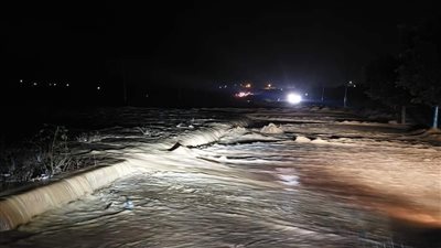 سيول مطروح.. 4 أماكن تغرق في المياه والأهالي يستغيثون