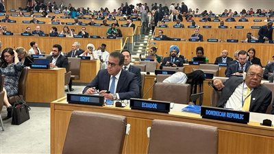 وزير الصحة يعرب عن قلقه لعدم تسجيل أيه لقاحات مضادة لمرض السل