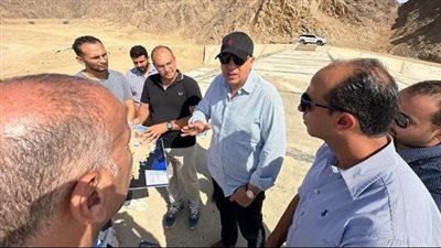  الدكتور سويلم يتفقد أعمال حماية مدينة شرم الشيخ من أخطار السيول 
