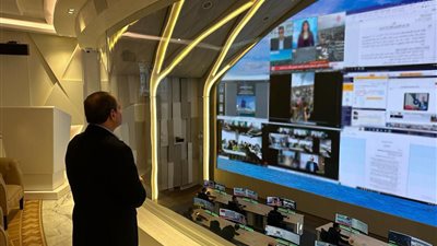 السيسي يوجه بتكثيف الاتصالات لاحتواء الموقف في غزة ومنع التصعيد بين الطرفين