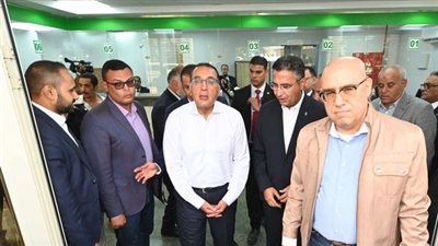رئيس الوزراء يتابع الموقف التنفيذي للحي السكني الثالث R3