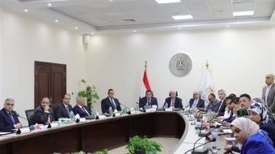وزير التعليم العالى يرأس اجتماع مجلس أمناء بنك المعرفة المصرى