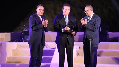 الاعلامى محمد فودة يشيد بتنظيم حفل وزارة الصحة لتسلم مصر شهادة خلوها من فيروس 