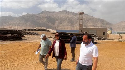 رئيس جهاز مدينة السويس تتابع أعمال لجنة مراجعة تخصيص الأراضي