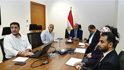 الدكتور سويلم يتابع موقف المشروعات المائية