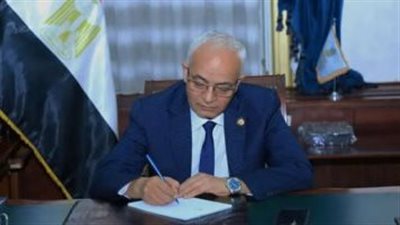 وزير التعليم يوجه بوقوف طلاب المدارس دقيقة حدادا على أرواح شهداء فلسطين غدا