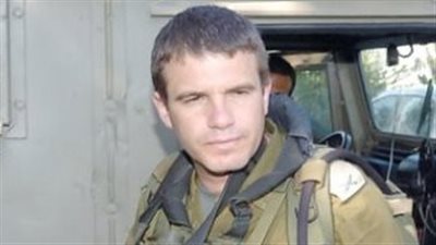 نتنياهو يعين غال هيرش مسؤولا عن ملف الأسرى المحتجزين لدى الفصائل الفلسطينية