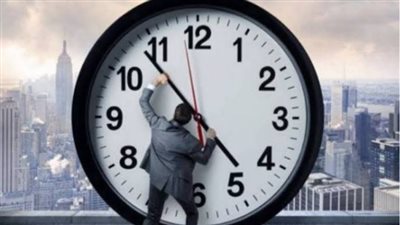 موعد تطبيق التوقيت الشتوي.. مفاجآت حول ضبط الساعة ومواقيت الصلاة