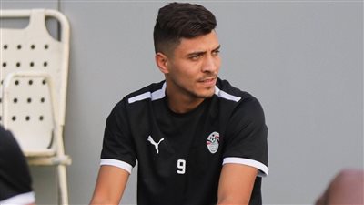 محمد شريف يحسم موقفه من الانتقال إلى الزمالك