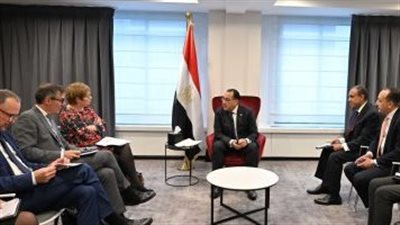 رئيس الوزراء: خلق فرص عمل ينعكس بشكل مباشر على تقليل الهجرة غير الشرعية إلى أوروبا