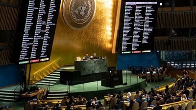 الجمعية العامة للأمم المتحدة تعتمد قرارًا يدعو إلى هدنة إنسانية بغزة