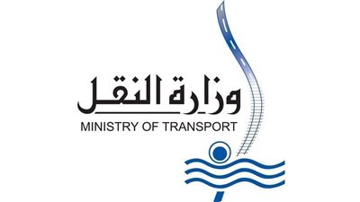 الهيئة العامة للطرق والكباري:  انتظام حركة سير المركبات بطريق سفاجا /قنا  بالكامل في الاتجاهين 