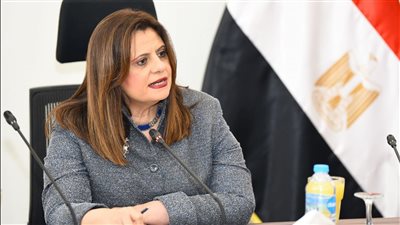 وزيرة الهجرة تعلن إعادة فتح مبادرة استيراد السيارات للمصريين بالخارج