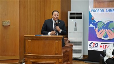 الدكتور أحمد طه: لابد أن  تتناسب القيمة المادية للخدمة الصحية مع مستوى جودتها 