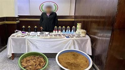 بقصد الإتجار.. ضبط سيدة بتهمة تصنيع المواد المخدرة
