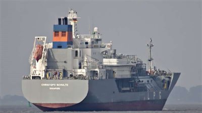 وصول 5 الآف طن بروبلين للسويس قادمة من الإمارات