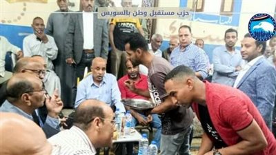 خشانة يبحث مطالب سكان منطقة مصطفي الوكيل بالسويس