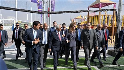 رئيس الوزراء يشهد افتتاح وتشغيل مجمع المدارس بأرض القرية الكونية بمدينة حدائق أكتوبر