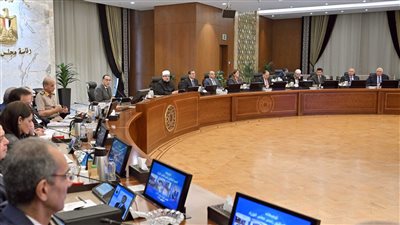 الحكومة تصدر 10 قرارات جديدة اليوم.. تعرف عليهم 