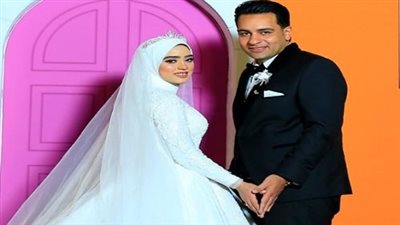 تهنئة من القلب.. مبروك للعروسين