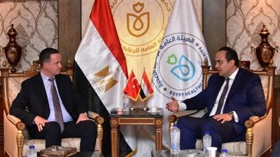رئيس هيئة الرعاية الصحية يستعرض التجربة المصرية الرائدة في الإصلاح الصحي الشامل