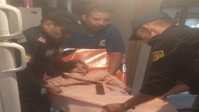 في لفتة إنسانية .. الحماية المدنية بالقاهرة تستجيب لإستغاثة سيدة مريضة 