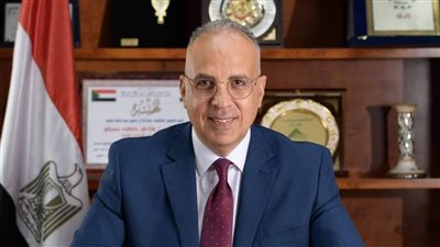 الدكتور سويلم يتابع أعمال تطوير وحماية نهر النيل وفرعيه