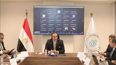 رئيس هيئة الرعاية الصحية يتابع خطة الهيئة في الاستعداد لمواجهة الأمراض الموسمية 